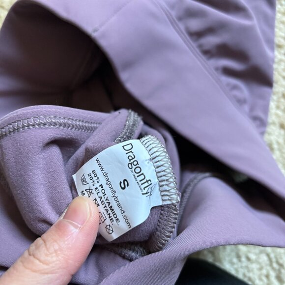 NWOT Dragonfly Rachel Pole Top - Lilac, Size S - Picture 3 of 6